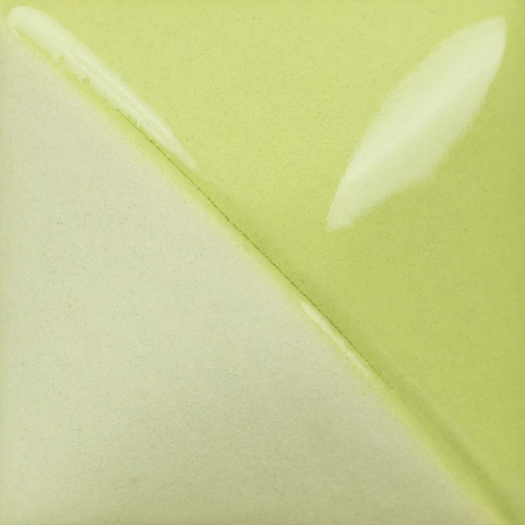 UG-068 APPLE GREEN